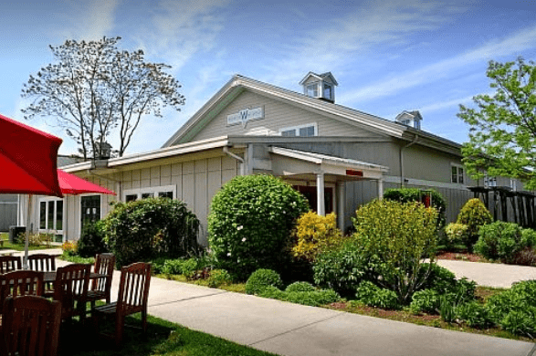 Bridge Lane Tasting Room - NYC Wine Tours